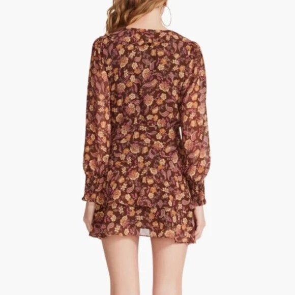 BB Dakota Paisley to Be Nice Floral Mini Dress NEW - Picture 2 of 6